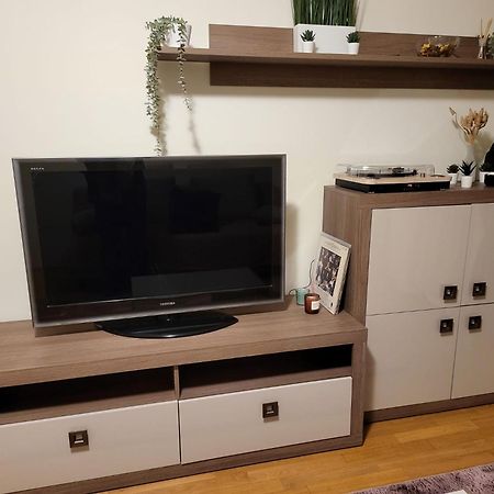 Downtown Apartment Boutique Green Garden Unirii บูคาเรสต์ ภายนอก รูปภาพ