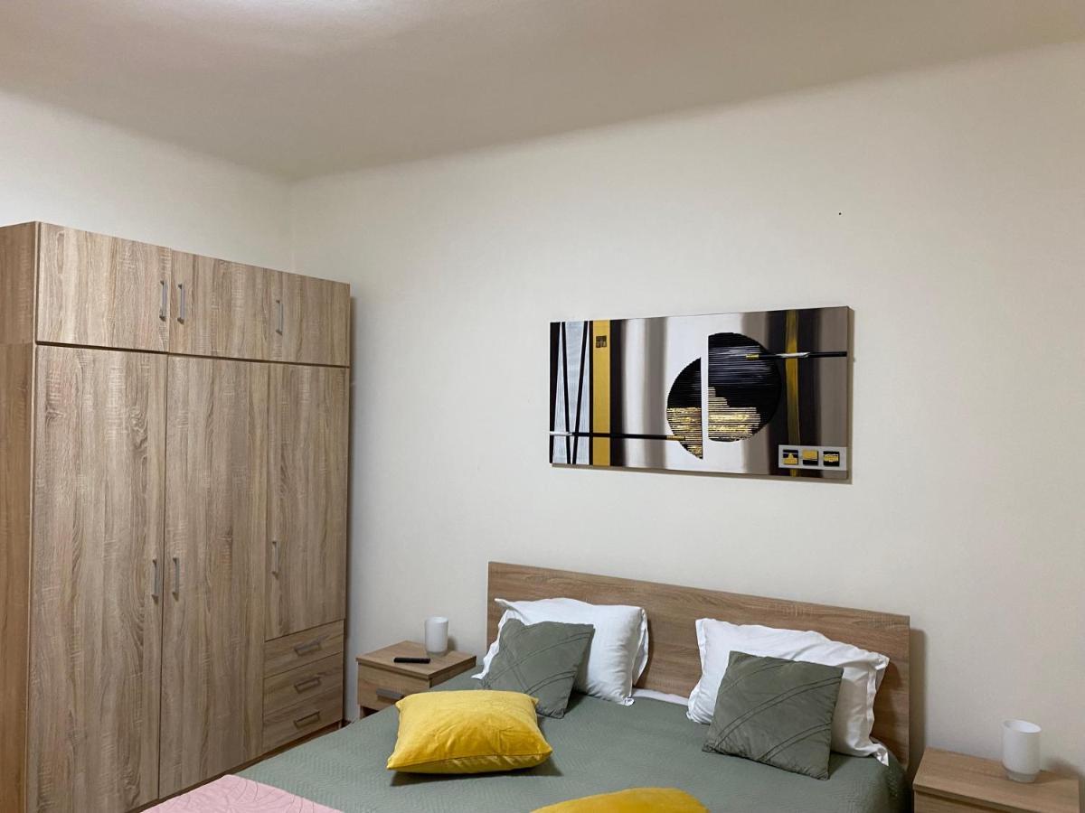 Downtown Apartment Boutique Green Garden Unirii บูคาเรสต์ ภายนอก รูปภาพ