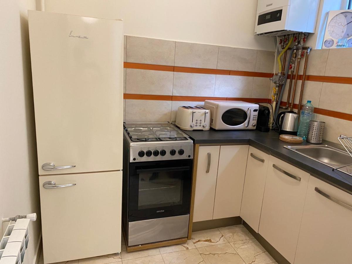 Downtown Apartment Boutique Green Garden Unirii บูคาเรสต์ ภายนอก รูปภาพ